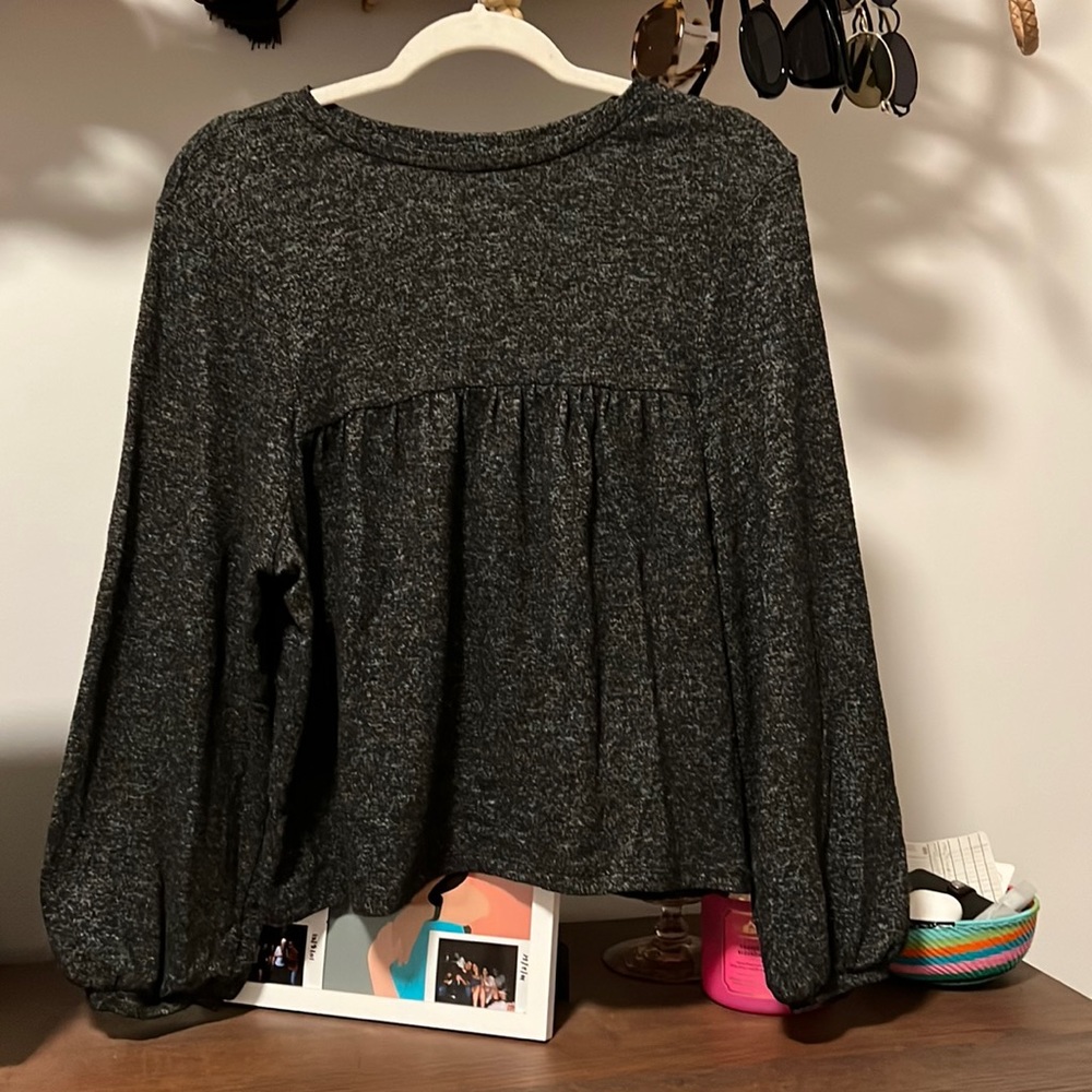 Zara Puffy Sleeve Top